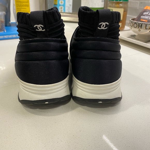 Chanel sneakers - Picture 3 of 5